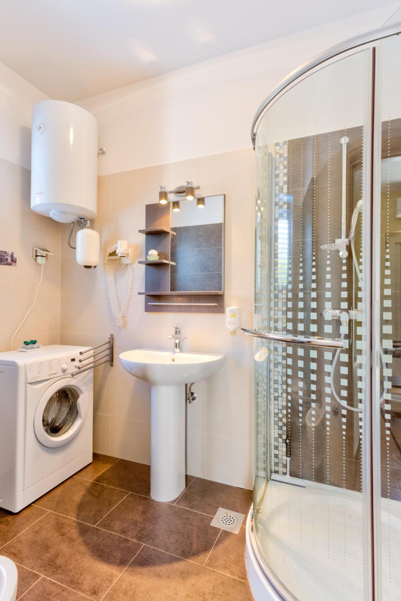 Apartment In Villa Moletto Seaside & Relax - 4 Guests Lovrečica Extérieur photo